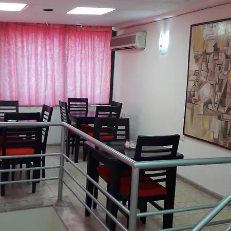Hotell Eder 2*